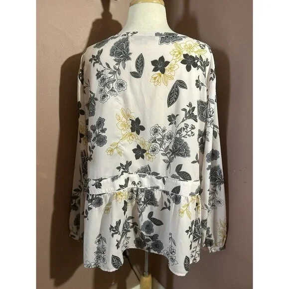 Loft Plus Powder Pink Multicolor Floral Print Long Sleeve Blouse Womens Size 22 - Picture 3 of 9